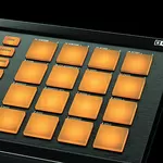 Dj контроллер Native instruments Maschine Mikro продам в Черкассах