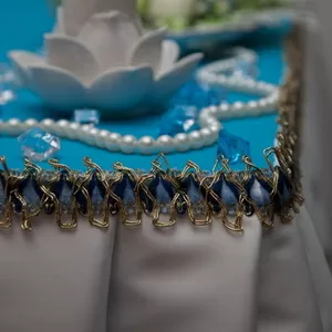 Эксклюзивное украшение стола молодых на свадьбе любого стиля