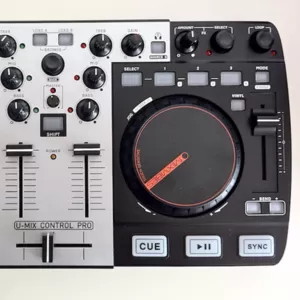 Dj контроллер MixVibes U-Mix Control Pro со звуковой картой продам