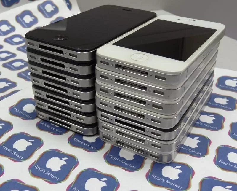 Предлагаем телефоны модели iPhone 4S Neverlock из США!  4