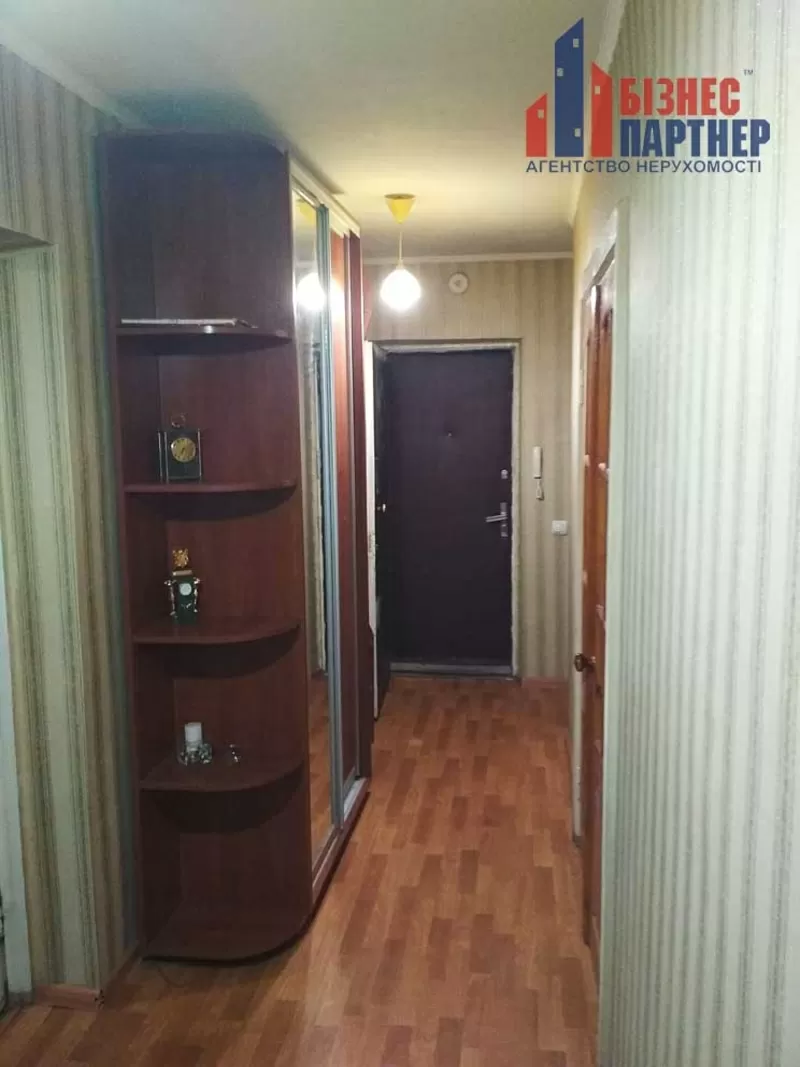 Продается 4-х комнатная квартира в районе улиц Грушевского-Надпильна 3
