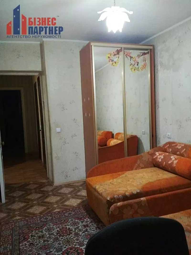 Продается 4-х комнатная квартира в районе улиц Грушевского-Надпильна 5