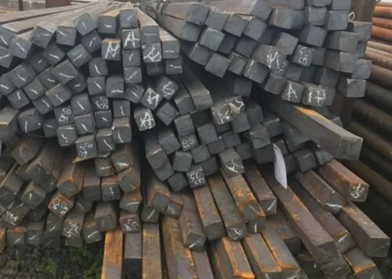 Квадрат сталевий мірної довжини некалібрований